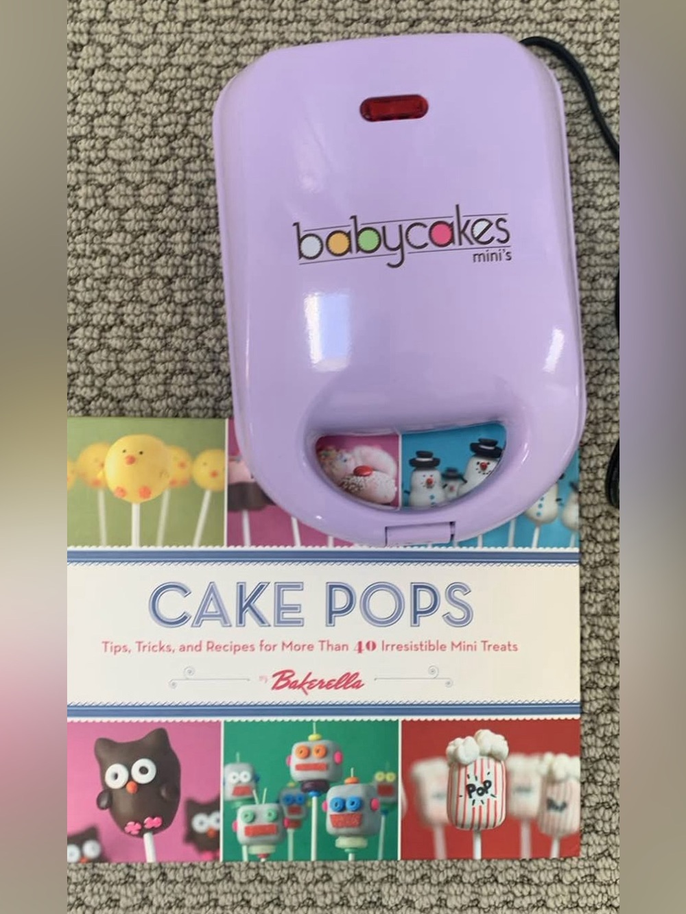 Babycakes Cake Pop Maker and Book